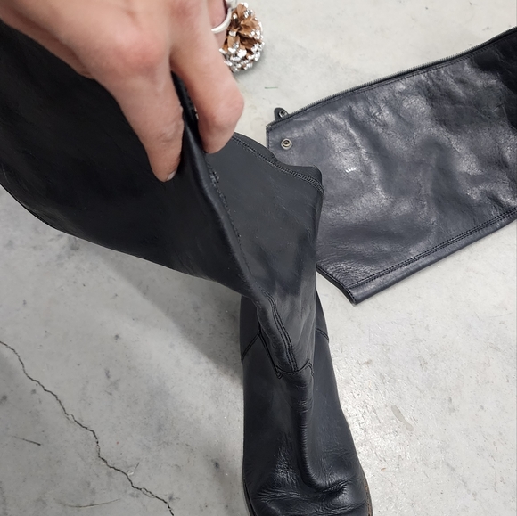 Knee high boots - Picture 3 of 5